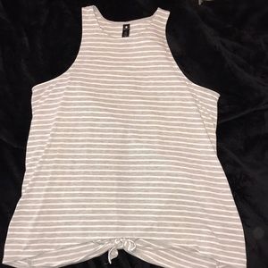 NWOT Yogalicious tank top